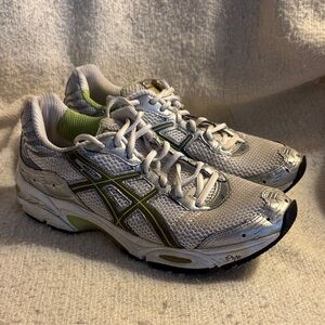 ASICS Gel-Cumulus 9 Running Shoes
